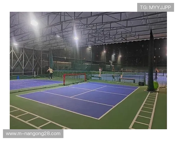 湖州红土网球中心主场馆建设进度达90%,备战巡回赛揭幕战 湖州红土网球中心主场馆建设进度达90%,备战巡回赛揭幕战