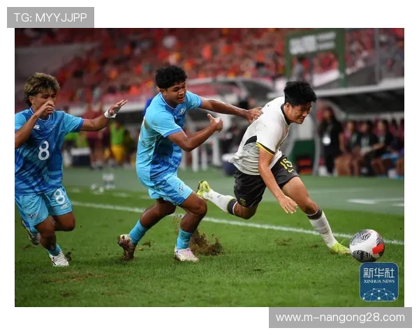 男子曲棍球亚洲杯中国队首战憾负印度,短角球对决成比赛关键 男子曲棍球亚洲杯中国队首战憾负印度,短角球对决成比赛关键