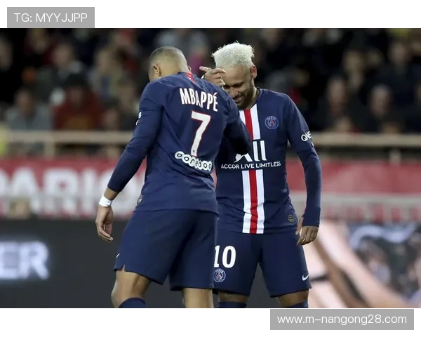 贝尔纳尔长途奔袭破门,重伤康复后重拾信心 贝尔纳尔长途奔袭破门,重伤康复后重拾信心